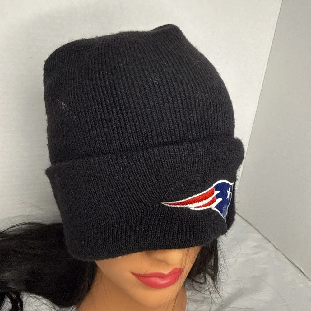 Vintage Logo‎ Athletic New England Patriots Striped Beanie Hat Blue Black USA